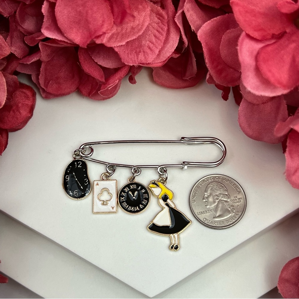 Alice in Wonderland Black & Silver Lapel Pin Brooch - Picture 11 of 14
